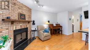 48 COTTONWOOD COURT | Markham Ontario | Slide Image Eleven