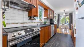 48 COTTONWOOD COURT | Markham Ontario | Slide Image Seventeen