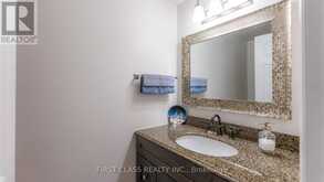 48 COTTONWOOD COURT | Markham Ontario | Slide Image Nineteen