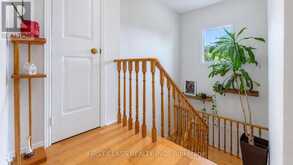 48 COTTONWOOD COURT | Markham Ontario | Slide Image Twenty