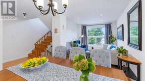 48 COTTONWOOD COURT | Markham Ontario | Slide Image Nine