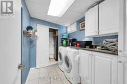 593A SCARLETT ROAD N | Toronto Ontario | Slide Image Thirty-one