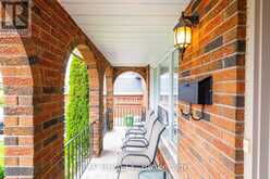 593A SCARLETT ROAD N | Toronto Ontario | Slide Image Four