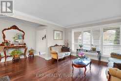 593A SCARLETT ROAD N | Toronto Ontario | Slide Image Nine