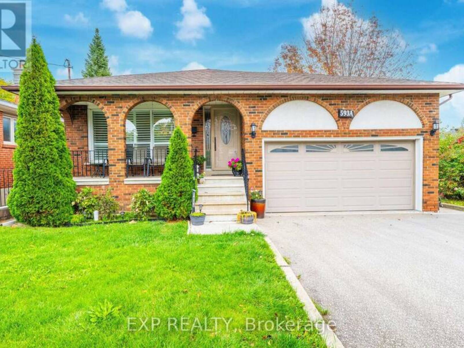 593A SCARLETT ROAD N, Toronto, Ontario M9P 2S6