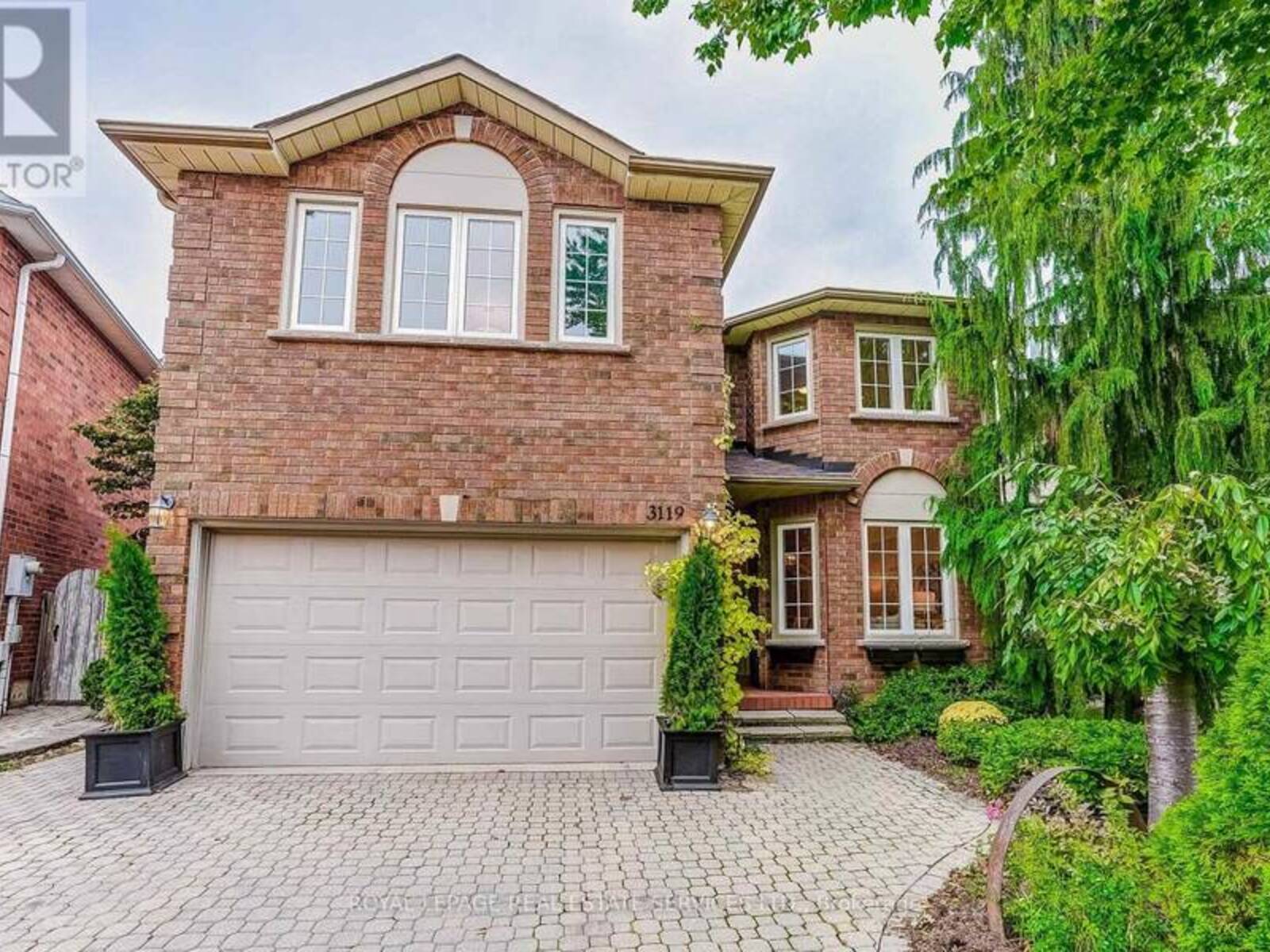 3119 DOVER CRESCENT, Mississauga, Ontario L5L 5V3