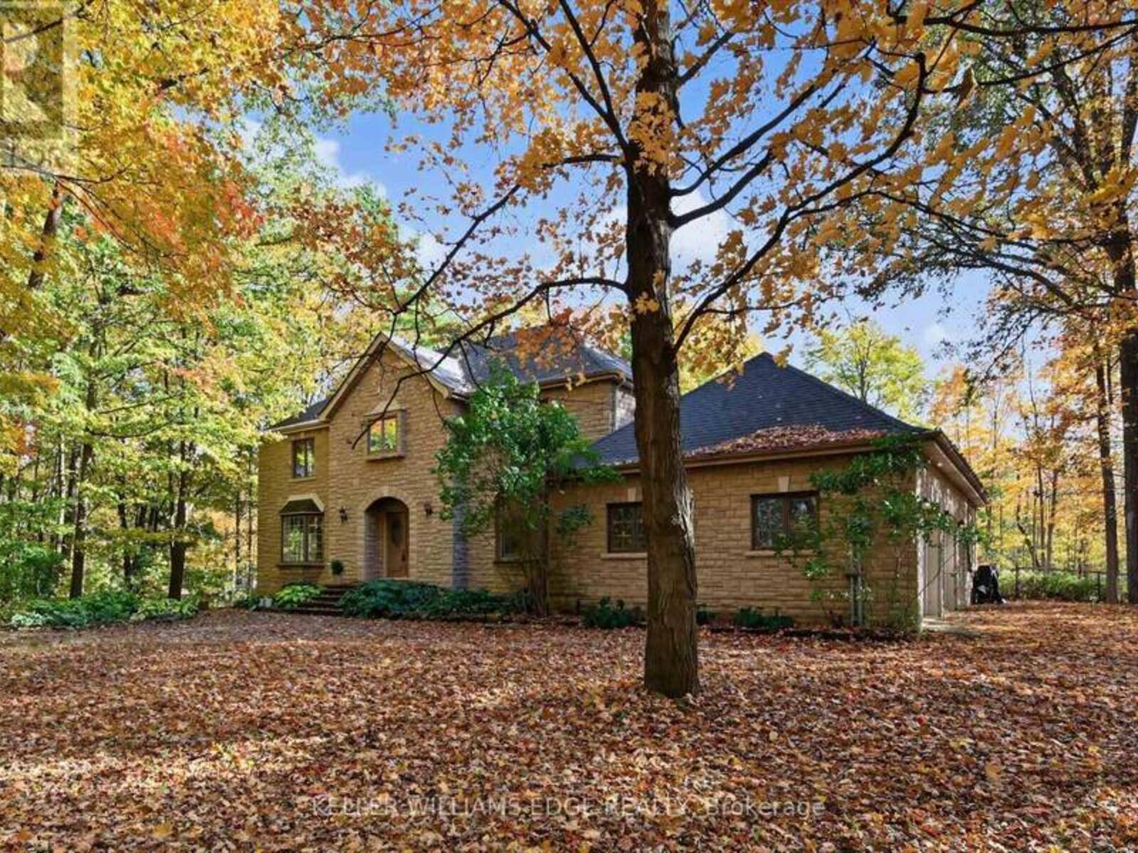 872 6TH CONC ROAD W, Hamilton, Ontario L8B 1M9
