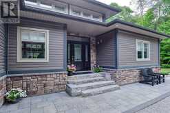 1013 SUTHERLAND WAY | Gravenhurst Ontario | Slide Image Two