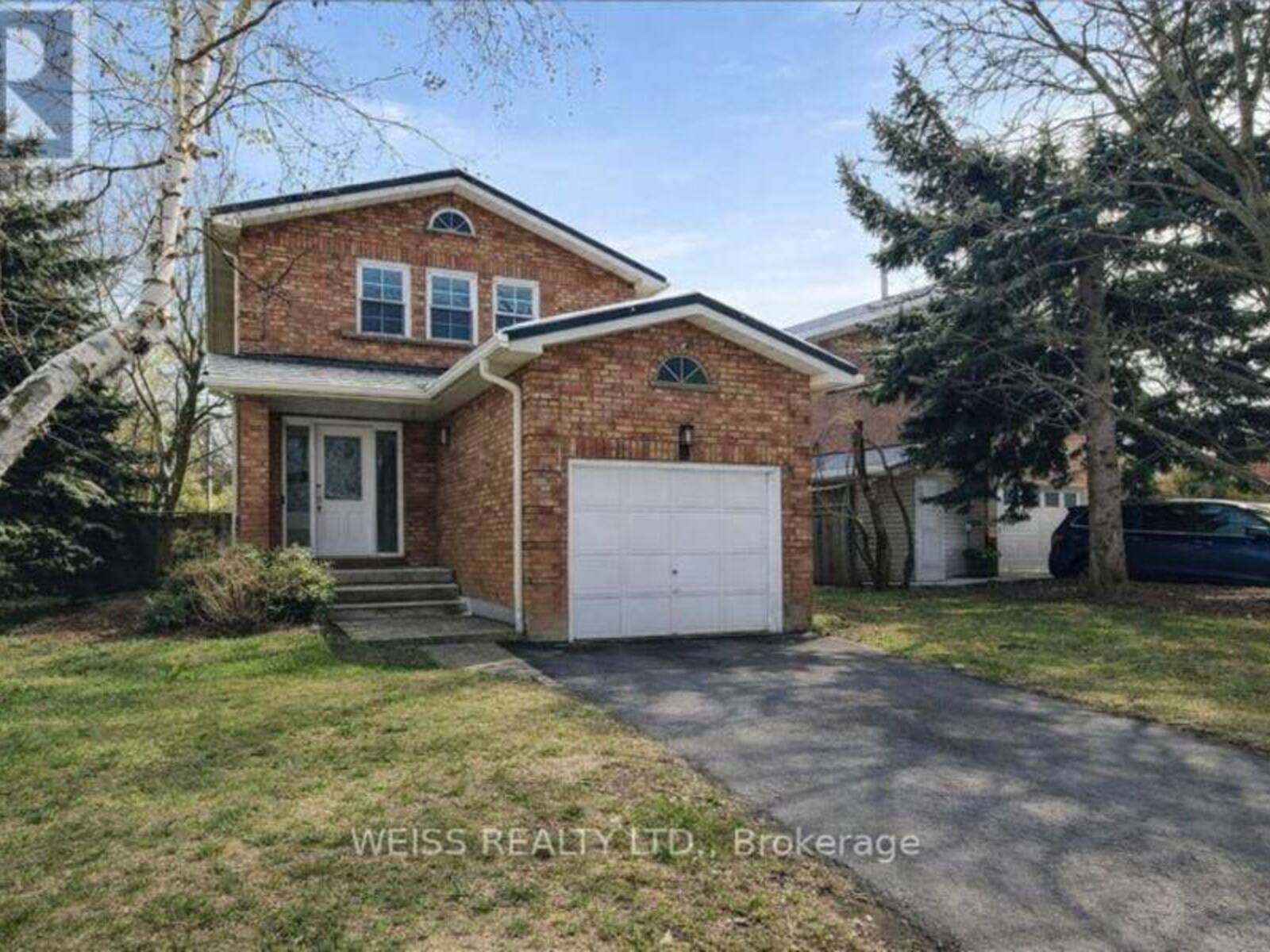 9 TRALEE STREET, Brampton, Ontario L6Z 2X4