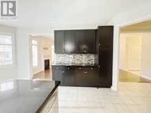 405 SCOTT BOULEVARD | Milton Ontario | Slide Image Sixteen