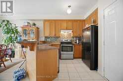 65 CONNOLLY CRESCENT | Brampton Ontario | Slide Image Twelve