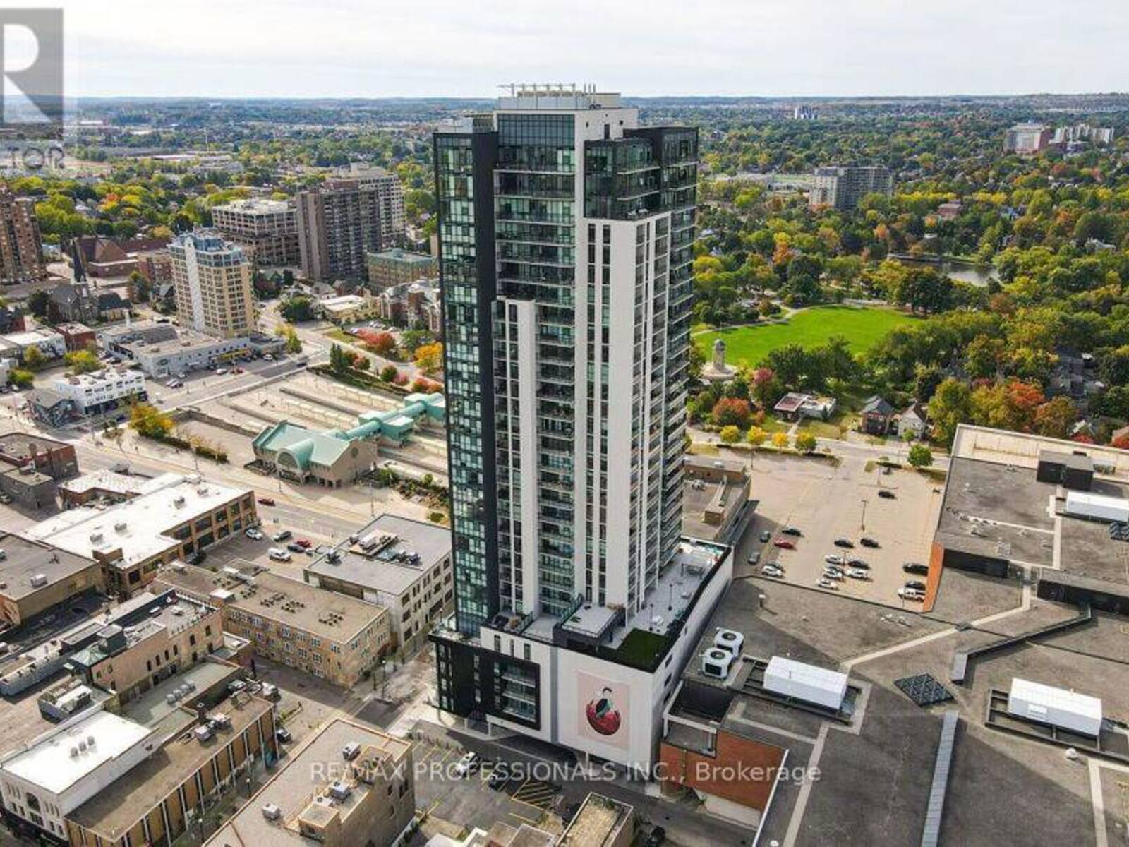 2504 - 60 CHARLES STREET W, Kitchener, Ontario N2G 0C9