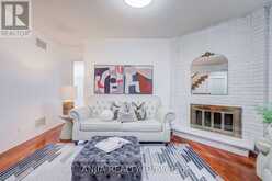 3 MOSSBROOK CRESCENT | Toronto Ontario | Slide Image Nine