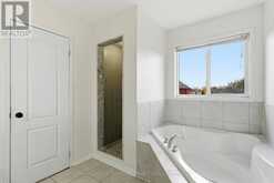 32 WHEELWRIGHT DRIVE | Richmond Hill Ontario | Slide Image Twenty-three