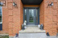 48 BROADVIEW AVENUE | Georgina Ontario | Slide Image Four