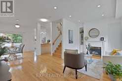 11 MAPLE PARK WAY | Markham Ontario | Slide Image Ten