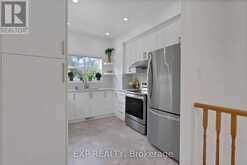 11 MAPLE PARK WAY | Markham Ontario | Slide Image Seventeen