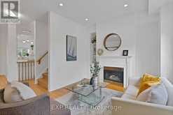 11 MAPLE PARK WAY | Markham Ontario | Slide Image Seven
