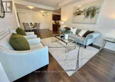 218 - 420 WILLIAM GRAHAM DRIVE | Aurora Ontario | Slide Image One