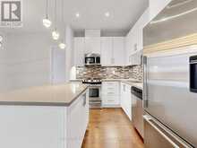 512 - 15277 YONGE STREET | Aurora Ontario | Slide Image Two