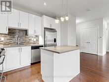 512 - 15277 YONGE STREET | Aurora Ontario | Slide Image Four
