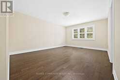 40 LIAM LANE | Markham Ontario | Slide Image Sixteen