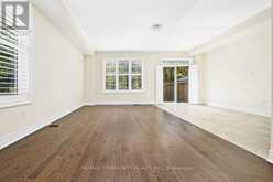 40 LIAM LANE | Markham Ontario | Slide Image Seven