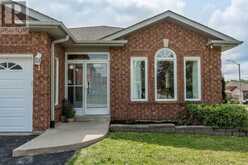 1 LANG DRIVE | Barrie Ontario | Slide Image Four