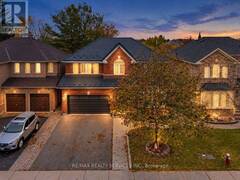 82 DUNVEGAN CRESCENT Brampton Ontario, L7A 3L4