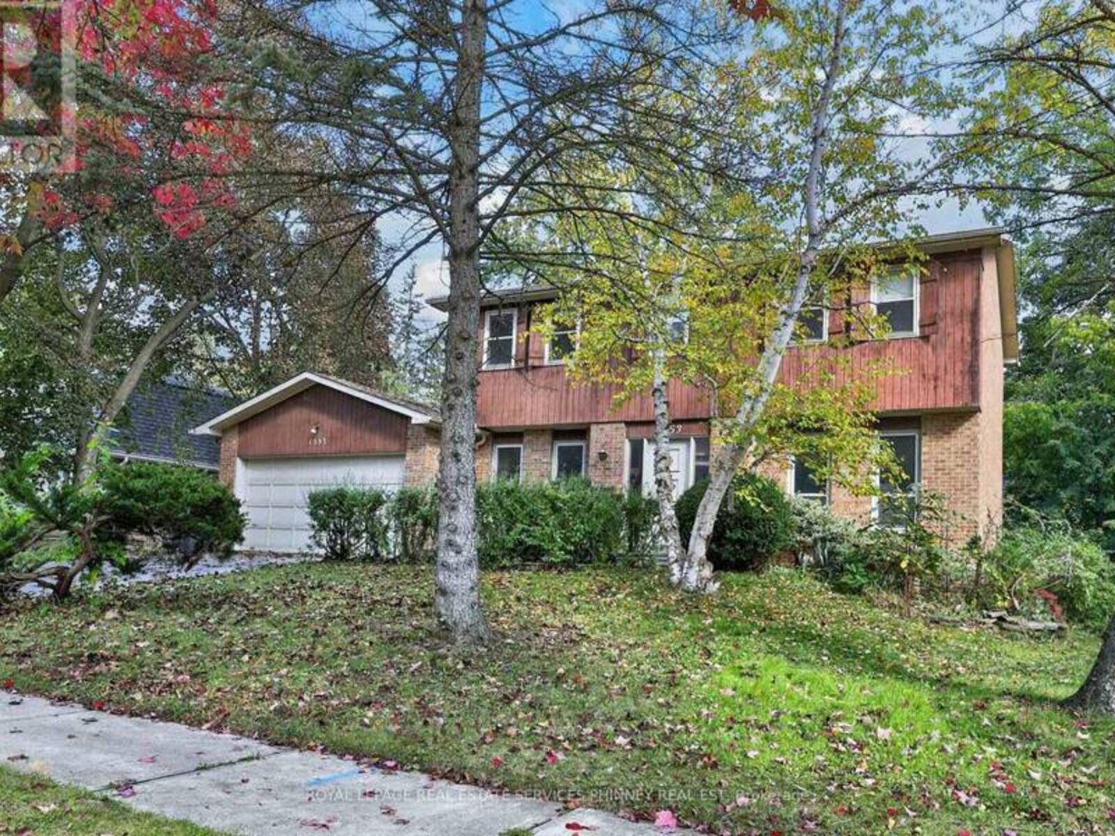 1353 BUNSDEN AVENUE, Mississauga, Ontario L5H 2B3