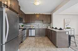 100 LINKS CRESCENT N | Woodstock Ontario | Slide Image Six