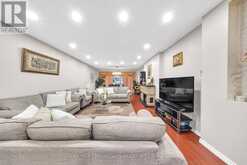 592A DANFORTH ROAD | Toronto Ontario | Slide Image Twelve