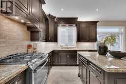 25 CHARTERHOUSE DRIVE | Whitby Ontario | Slide Image Fifteen