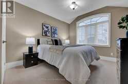 25 CHARTERHOUSE DRIVE | Whitby Ontario | Slide Image Thirty-one