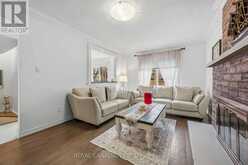 135 TILMAN CIRCLE | Markham Ontario | Slide Image Sixteen