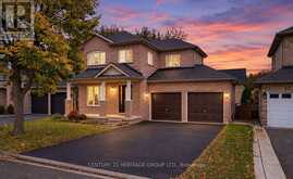 378 SPRUCE GROVE CRESCENT | Newmarket Ontario | Slide Image One