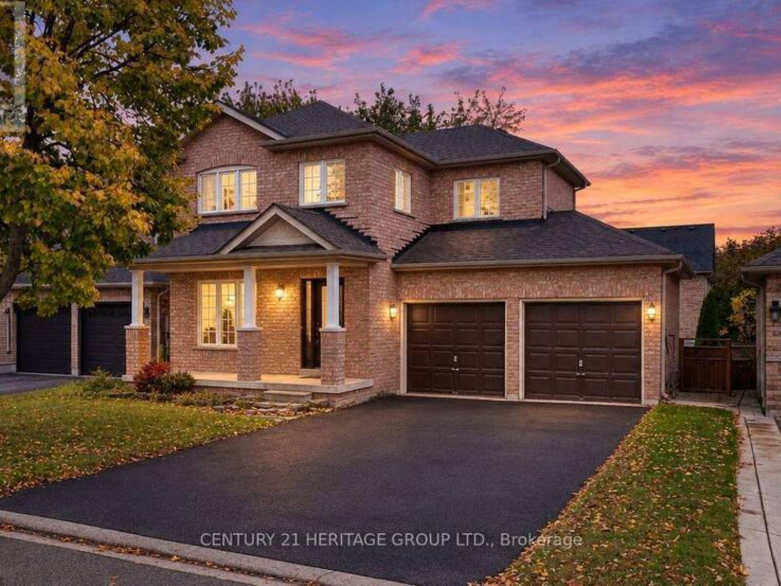 378 SPRUCE GROVE CRESCENT, Newmarket, Ontario L3X 2X3