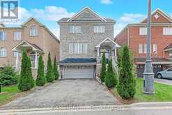211 RAY SNOW BOULEVARD | Newmarket Ontario | Slide Image Two