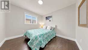 416 BARTHOLOMEW DRIVE | Newmarket Ontario | Slide Image Twenty
