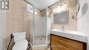 416 BARTHOLOMEW DRIVE | Newmarket Ontario | Slide Image Thirty-three