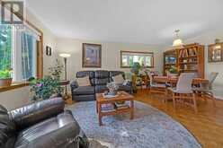 223 RICHMOND STREET | Richmond Hill Ontario | Slide Image Eight
