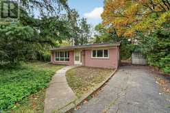 1340 MOUNTAIN GROVE AVENUE | Burlington Ontario | Slide Image Forty