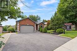 26 MCLACHLAN PLACE | Guelph Ontario | Slide Image Two