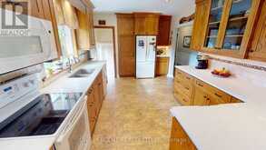 16 DALEVIEW CRESCENT | Fonthill Ontario | Slide Image Four