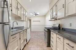 34 FIELDING CRESCENT | Hamilton Ontario | Slide Image Thirteen