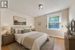 34 FIELDING CRESCENT | Hamilton Ontario | Slide Image Sixteen