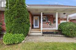 3519 HERITAGE LANE | Lincoln Ontario | Slide Image Three