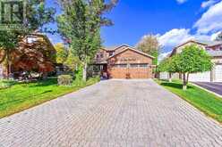 322 HARRY BEER COURT | Newmarket Ontario | Slide Image One