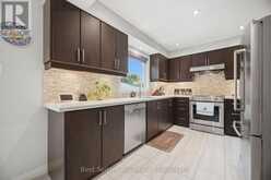 1204 SHERWOOD MILLS BOULEVARD | Mississauga Ontario | Slide Image Thirteen