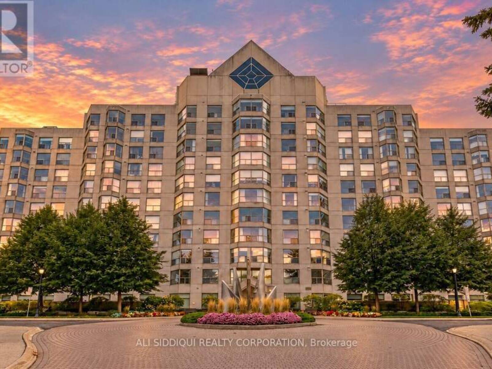 801 - 1700 THE COLLEGE WAY, Mississauga, Ontario L5L 4M2